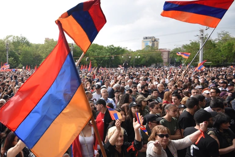 Thousands rally in Armenia warning against Karabakh concessions