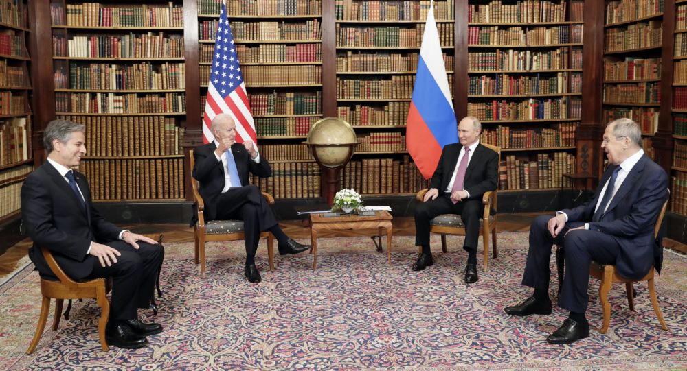 روسای جمهور امریکا و روسیه پس از ماه‌ها جنگ لفظی با یکدیگر دیدار کردند