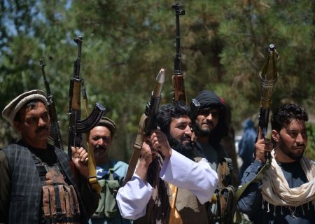 طالبان با پول آمریکا، در افغانستان پیش می‌رود