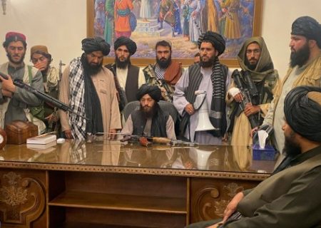 سیاست آمریکا در قبال «امارت اسلامی افغانستان»؛ تعامل، انزوا یا مخالفت؟