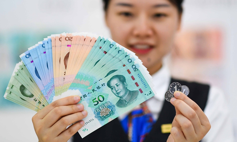 یوان به عنوان ارز خارجی پیشرو در بازار روسیه