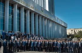 احزاب سیاسی آذربایجان برای مقابله با قانون محدودکننده جدید مبارزه می‌کنند