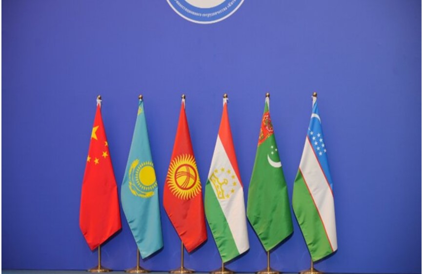 نفوذ اقتصادی چین در آسیای مرکزی و تأثیر آن بر ایران