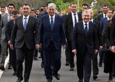 جایگاه اروپا در بازی قدرت های بزرگ در آسیای مرکزی