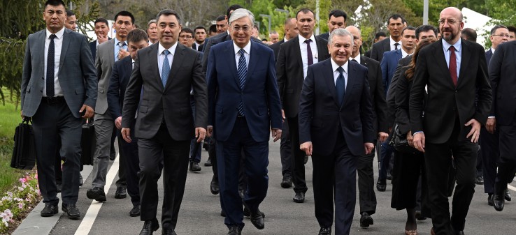 جایگاه اروپا در بازی قدرت های بزرگ در آسیای مرکزی