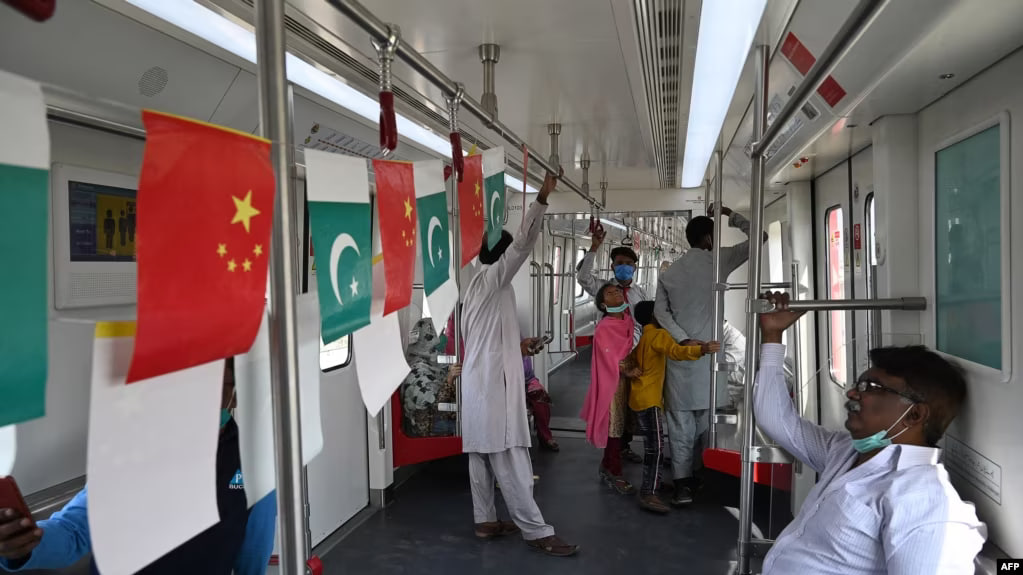 ده سال پس از آغاز؛ چالش‌های کریدور اقتصادی چین-پاکستان CPEC