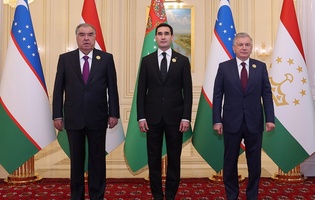 نشست سه‌جانبه ترکمنستان