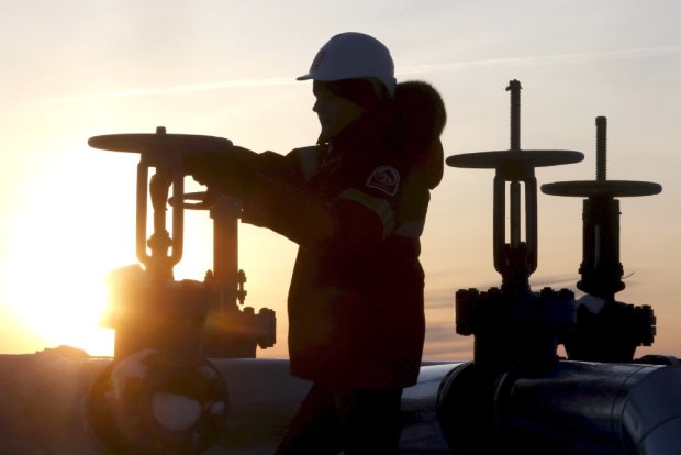 آیا روسیه باید برای جنگ قیمت در بازار نفت آماده شود؟
