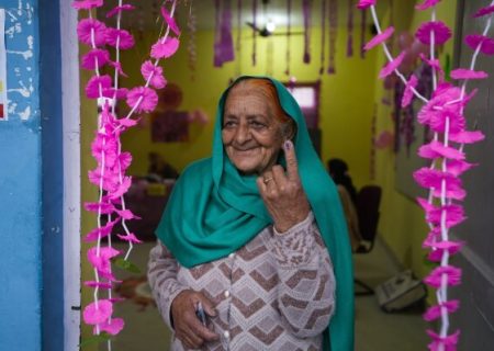 “انتخابات تاریخی در هند: تجدید میثاق با دموکراسی در بزرگترین کشور دموکراتیک جهان”