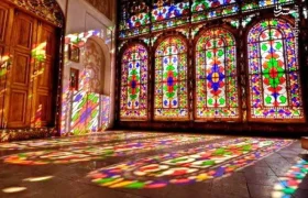 بازی رنگها در معماری