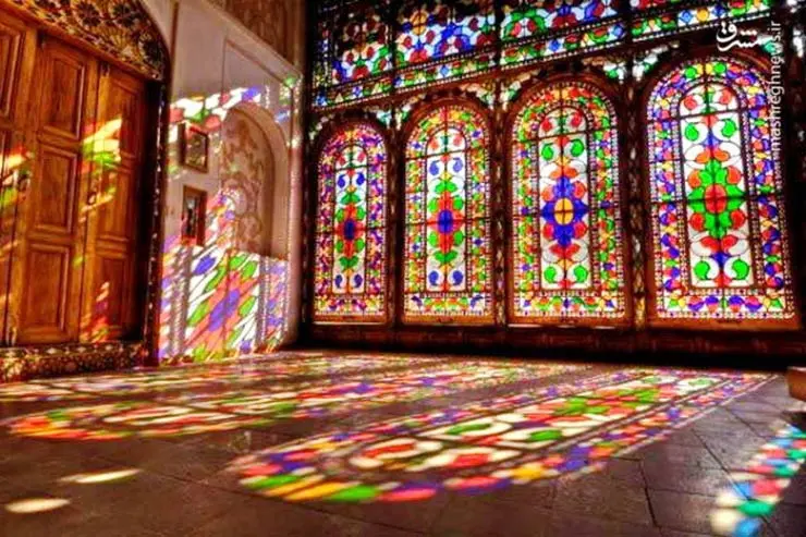 بازی رنگها در معماری