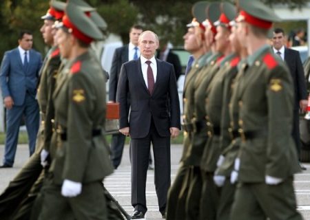 بدن، مردانگی نظامی و بازنمایی قدرت در روسیه