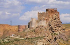 میراث جهانی و سیاست هویت؛ بازتعریف الموت در ژئوپلتیک فرهنگی منطقه